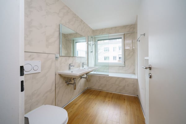 Grosszügige & sanierte 5.5-Zimmer-Wohnung mit 130 m² in Allschwil 6