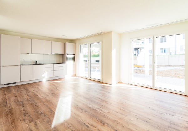 Charmante 1.5 Zimmerwohnung mit Sitzplatz in Dällikon 1