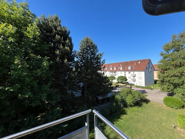 Lichtdurchflutete, grosszügig 4,5 Zimmerwohnung (Familienwohnung) zum vermieten 11