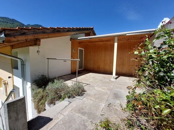 Doppel Einfamilienhaushälte in Schiers- Lunden mit Garage und Terrasse 13