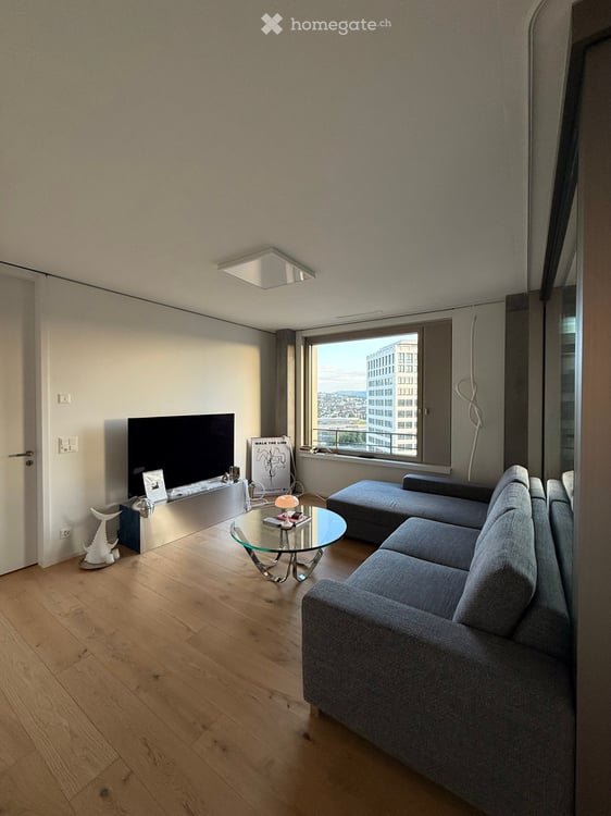 Moderne 4.5-Zimmer-Wohnung im 19.Stock mit Panoramablick inkl. Parkplatz im Wolkenwerk Oerlikon 3