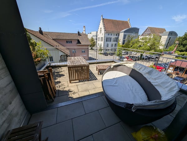 Charmante 1.5-Zimmer-Wohnung mit Balkon und schöner Aussicht in Suhr 11