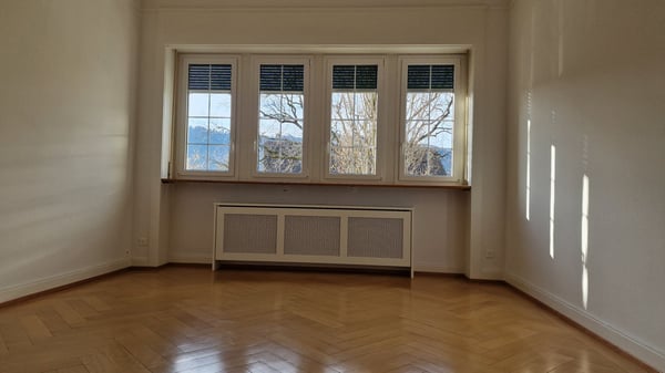 Grosszügige 3.5-Zimmer-Wohnung mit gedeckter Terrasse in Zürich Wollishofen 7
