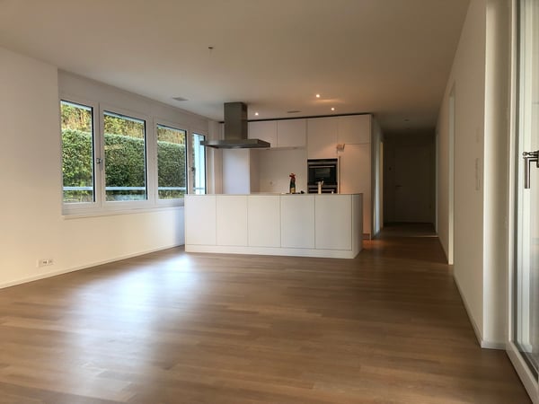 Moderne 3.5 Zimmer-Wohnung mit hochwertiger Ausstattung 2
