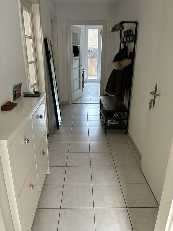 Charmante Altbauwohnung mit Balkon in Basel 6