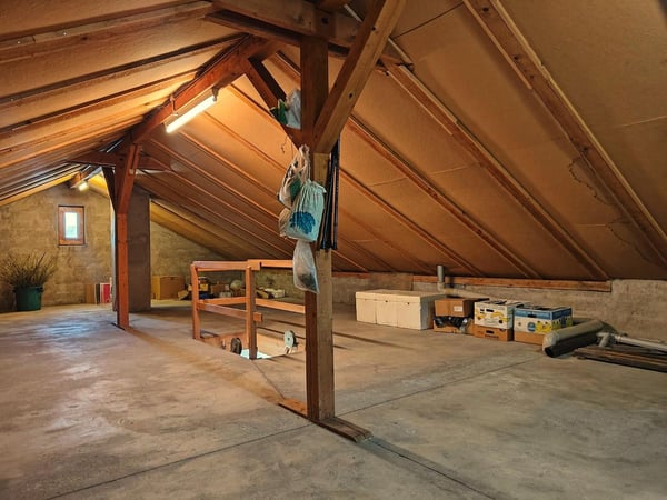 Charmantes 6.5-Zimmer-Einfamilienhaus am schönen Ostermundigenberg 14