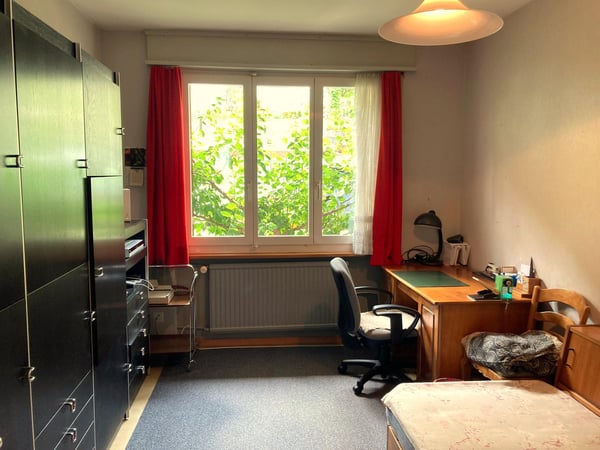 Charmantes 6.5-Zimmer-Einfamilienhaus am schönen Ostermundigenberg 12