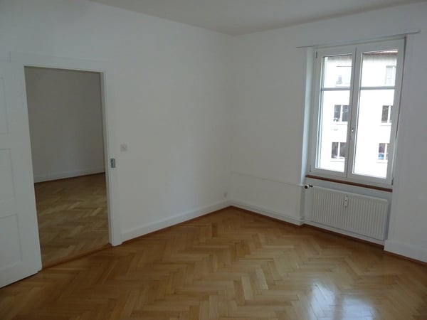 Modern eingerichtete 2.5-Zimmer-Wohnung in ruhigem Altbau 8