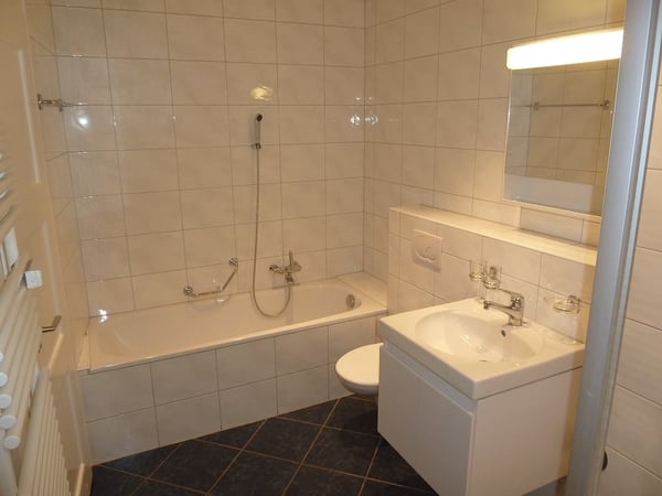 Modern eingerichtete 2.5-Zimmer-Wohnung in ruhigem Altbau 4