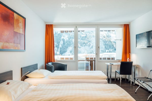 Profitables Hotel Restaurant in Disentis GR 3