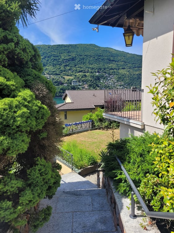 Gepflegtes 4.5 Zi. Einfamiliehaus mit herrlicher Seesicht und Aussenschwimmbad 29