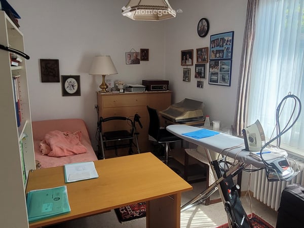 Gepflegtes 4.5 Zi. Einfamiliehaus mit herrlicher Seesicht und Aussenschwimmbad 14