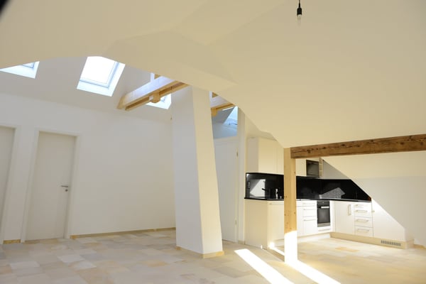 Heimelige Dachwohnung mit privater Dachterrasse im Kreis 3 8