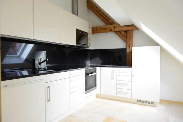 Heimelige Dachwohnung mit privater Dachterrasse im Kreis 3 6