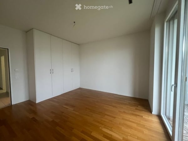 Moderne 3.5-Zimmer-Wohnung im Richtiareal 13