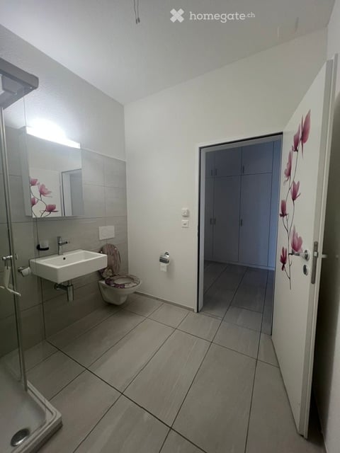 Moderne 3.5-Zimmer-Wohnung im Richtiareal 8