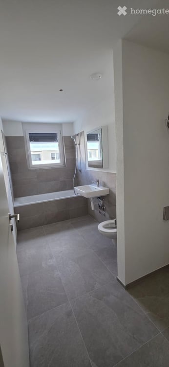 Neubau-Erstbezug | Exklusive 4.5-Zimmer-Wohnung mit Kücheninsel & Balkon | Kreuzlingen 8