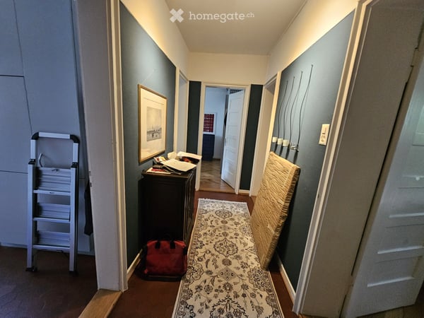 1 JAHR BEFRISTETE BIS 30. JUNI 2027 – Charmante 3-Zimmer-Altbauwohnung mit Gartensitzplatz 3