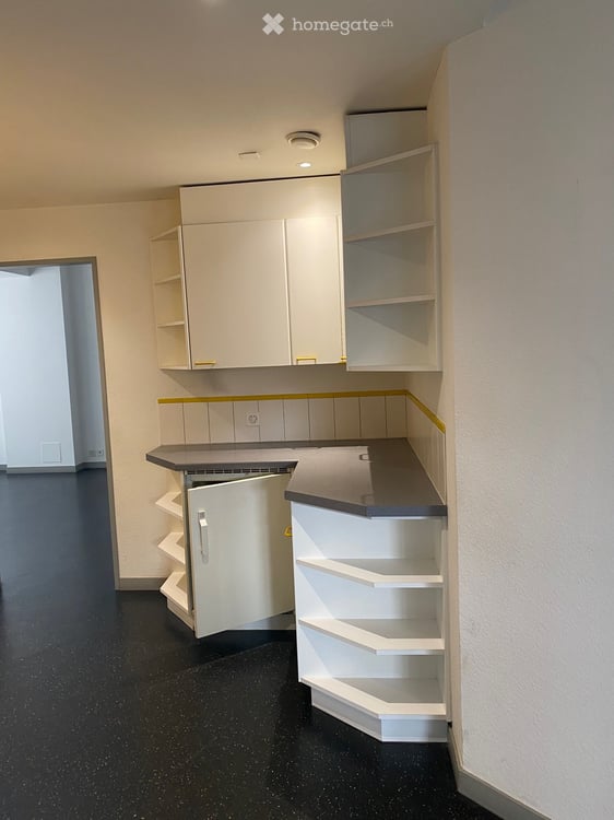 Charmantes Altbau-Büro an der Grimselstrasse in Basel 3