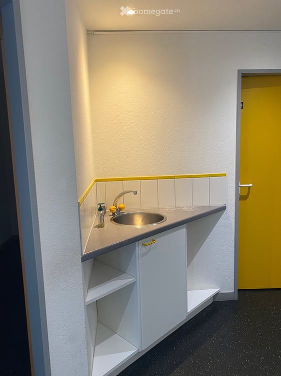 Charmantes Altbau-Büro an der Grimselstrasse in Basel 8