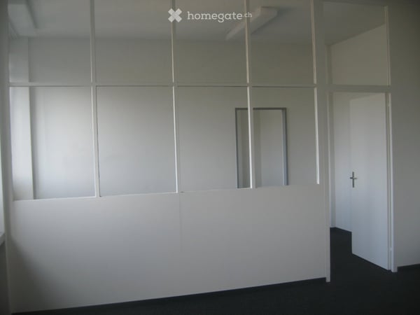 Zentral gelegene Büroräume 4