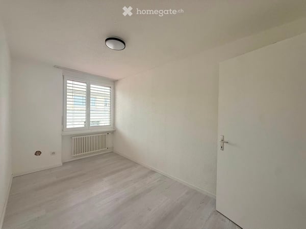 Schöne 4.5 Zimmer-Wohnung in Nussbaumen b. Baden 3
