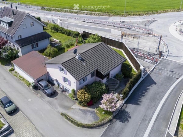 Charmantes Einfamilienhaus an ruhiger Lage in Cham (Baulandgrundstück) 6