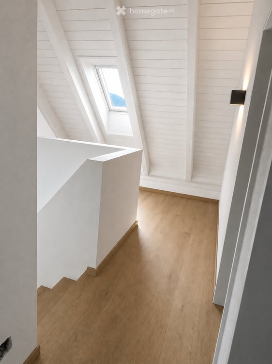 Grosse 4.5-Zimmer-Maisonette-Wohnung mit Blick ins Grüne 9