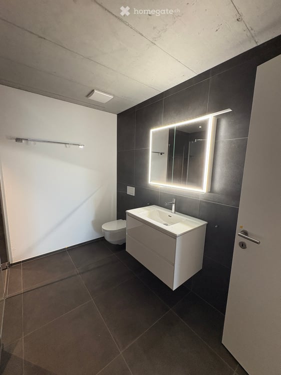 Erstbezug: Moderne 3.5-Zimmer-Neubauwohnung – Parkplatz inklusive & 1. Monatsmiete gratis! 8