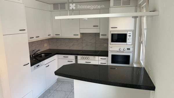 Charmante 4.5-Zimmer-Wohnung mit Balkon und Garage | Ideal als Familienwohnung oder Renditeobjekt 4
