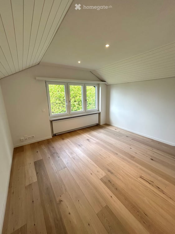 Charmante 4.5-Zimmer-Maisonette-Wohnung mit Seesicht in Küsnacht 7