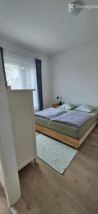 Grosse 2.5-Zimmer-Wohnung mit eigenem Garten, Fernsicht und zusätzlichem Nutzzimmer 8