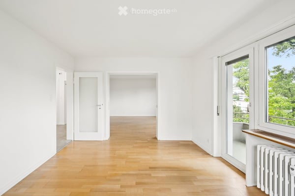 Frisch renovierte 4-Zimmerwohnung in ruhiger Lage in Binningen 8
