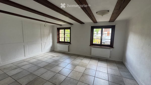 Erdgeschosswohnung mit Terrasse und Garten 8