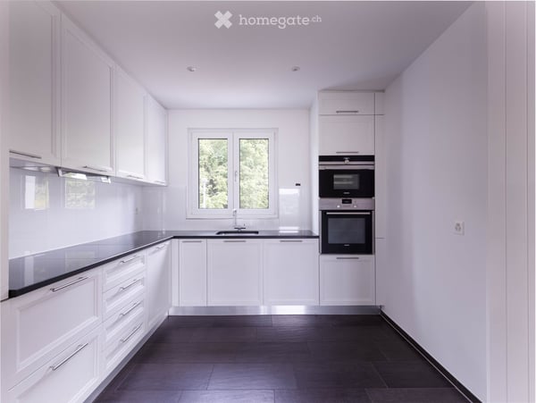 Helle 3.5‑Zimmer‑Wohnung mit gemütlichem Wohnambiente und Seesicht 3