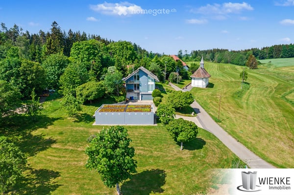 🏡Einmalige Lage! 5 Garagen, Aussicht und Weite, Traumobjekt, Hochwertig, Ruhe, Glasfaser vorhanden 80