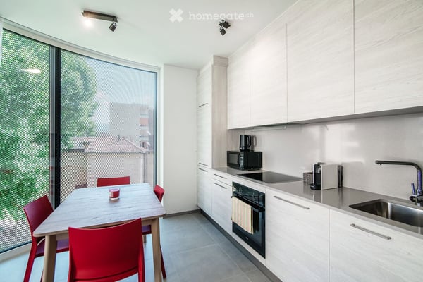 Appartamento arredato di 2.5 locali in vendita a Lugano – Via al Lido 1 1