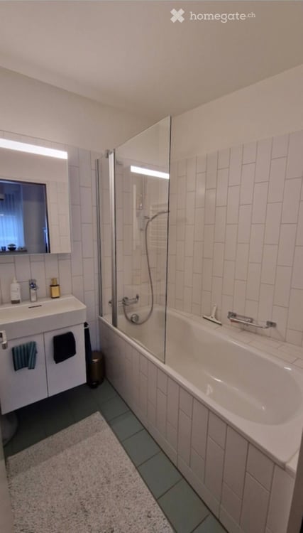 Charmante 2-Zimmer-Wohnung mit Balkon an bester Lage im Seefeld 3