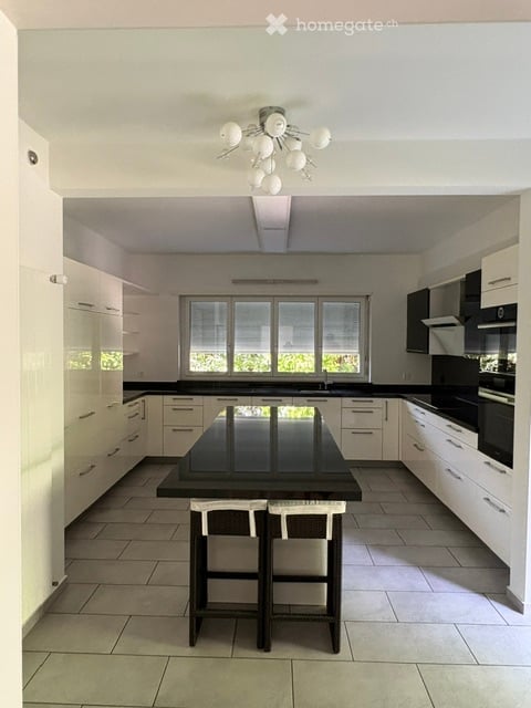 Luxuriöse Villa mit atemberaubendem Blick in Zollikon 7