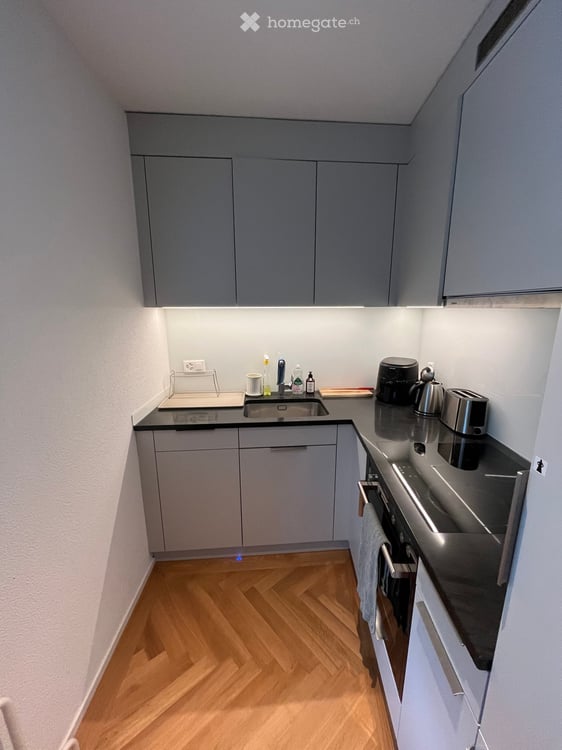 Charmante 2-Zimmer-Wohnung mit Balkon im begehrten Seefeld 2