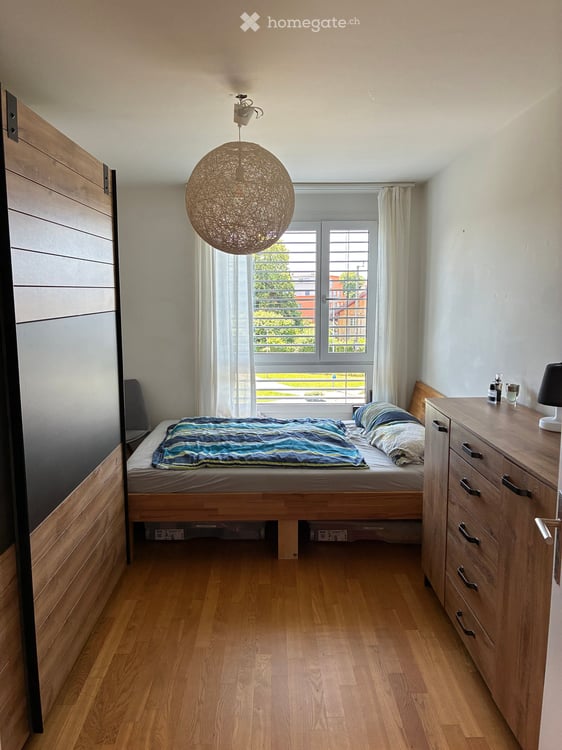 Moderne 3.5-Zimmer-Wohnung mit Balkon in Pfäffikon ZH 4