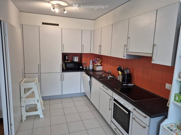 Appartement familial lumineux de 4.5 pièces à Gland 2