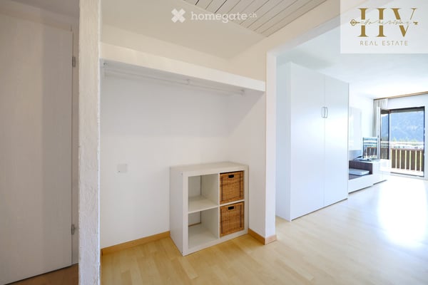 Sonnige 2.5-Zimmerwohnung in Laax mit unverbaubarer Bergsicht & XXL-Balkon 19