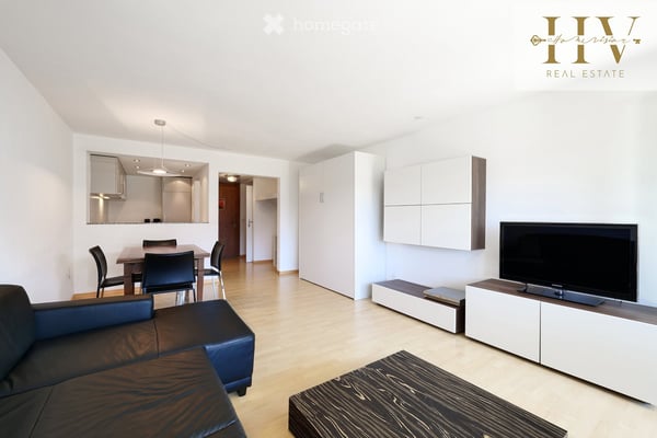 Sonnige 2.5-Zimmerwohnung in Laax mit unverbaubarer Bergsicht & XXL-Balkon 11