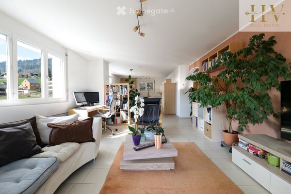 Sehr sonnige Familien-Wohnung mit gedecktem Balkon in Wildhaus 10