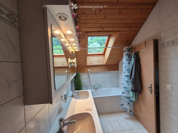 Charmantes 5.5-Zimmer-Reihenhaus in Grossaffoltern – Ruhige Lage mit schöner Aussicht 5