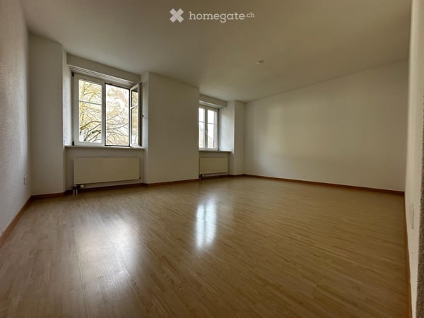 Nachmieter gesucht – Schöne 4.5-Zimmer-Wohnung in Riedern GL 12