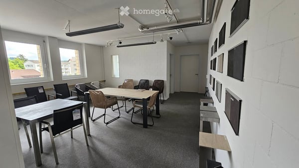 Moderne Bürofläche 496 m² zu kaufen inkl Lager 356m2 17