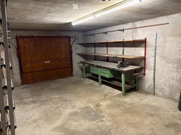 Zu verkaufen eine 6½ Zimmer Duplex Haushälfte mit schöner Bergsicht 3