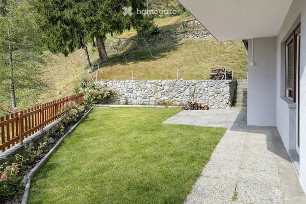 Zu verkaufen eine 6½ Zimmer Duplex Haushälfte mit schöner Bergsicht 4